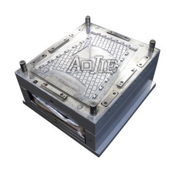 قالب حقن البلاستيك البراز